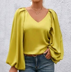 Elegant Yellow Women's Top